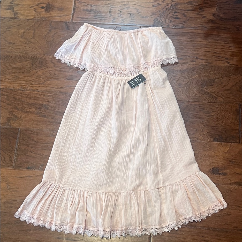 Express Light Pink Off-Shoulder Skirt Set